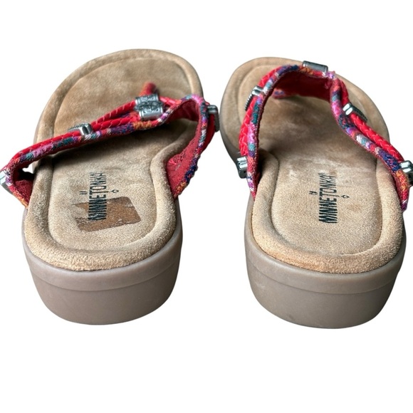 Minnetonka Silverthorne 360 Red Striped Womens Thong Sandals Size 6 Southwestern - Picture 5 of 10